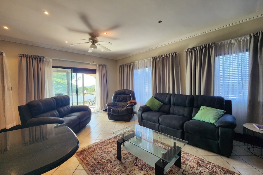 4 Bedroom Property for Sale in Jeffreys Bay Central Eastern Cape